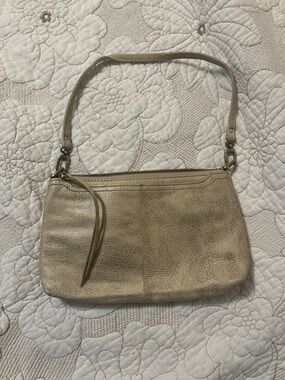 HOBO beige wristlet